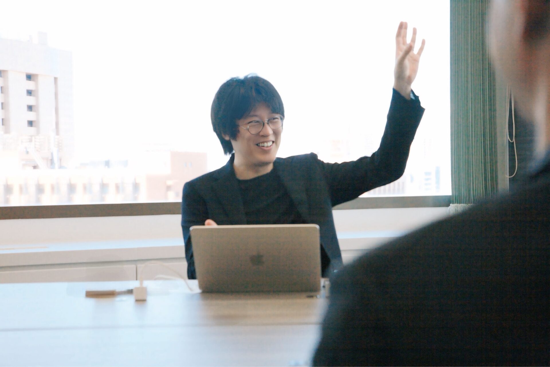 アーティクル 加藤氏